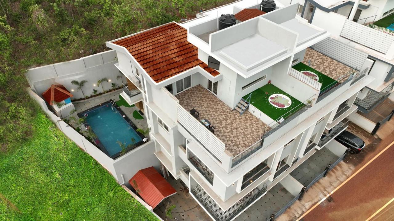 Euphoria Luxury Villa - 5Bhk - Private Pool - Jacuzzi, バガ エクステリア 写真