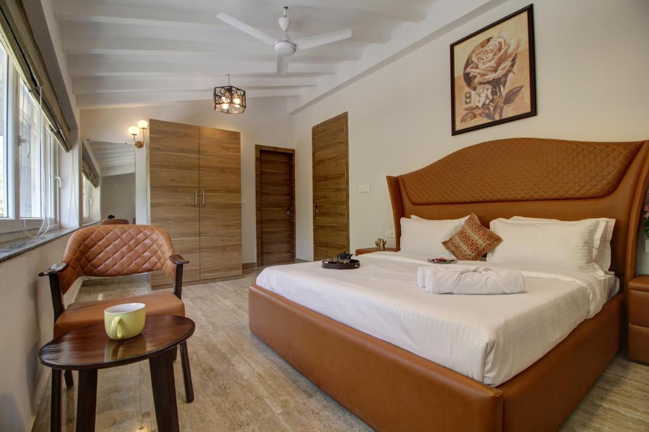 Euphoria Luxury Villa - 5Bhk - Private Pool - Jacuzzi, バガ エクステリア 写真